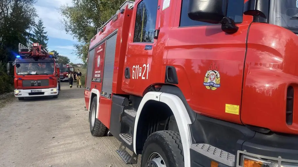Na miejscu pracowały cztery zastępy strażaków