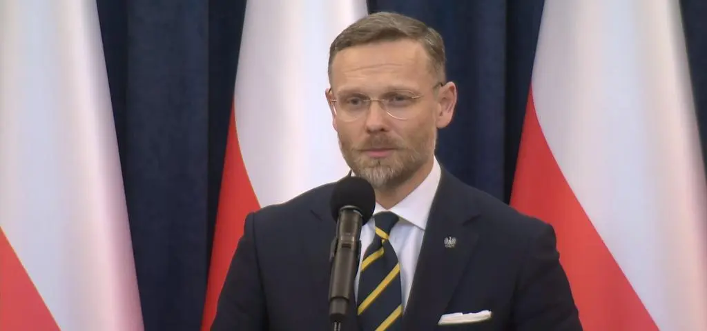 Sędziowie Trybunału i ślubowanie w Sejmie. Bogucki: to jest groteska, psucie państwa