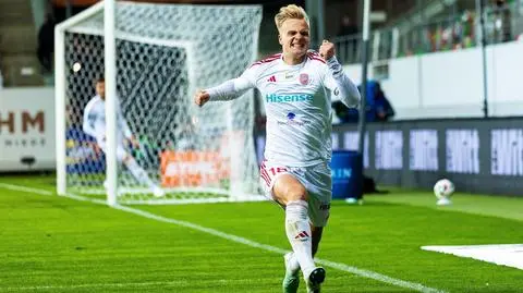 Seria trwa. Lider ekstraklasy ucieka czołówce