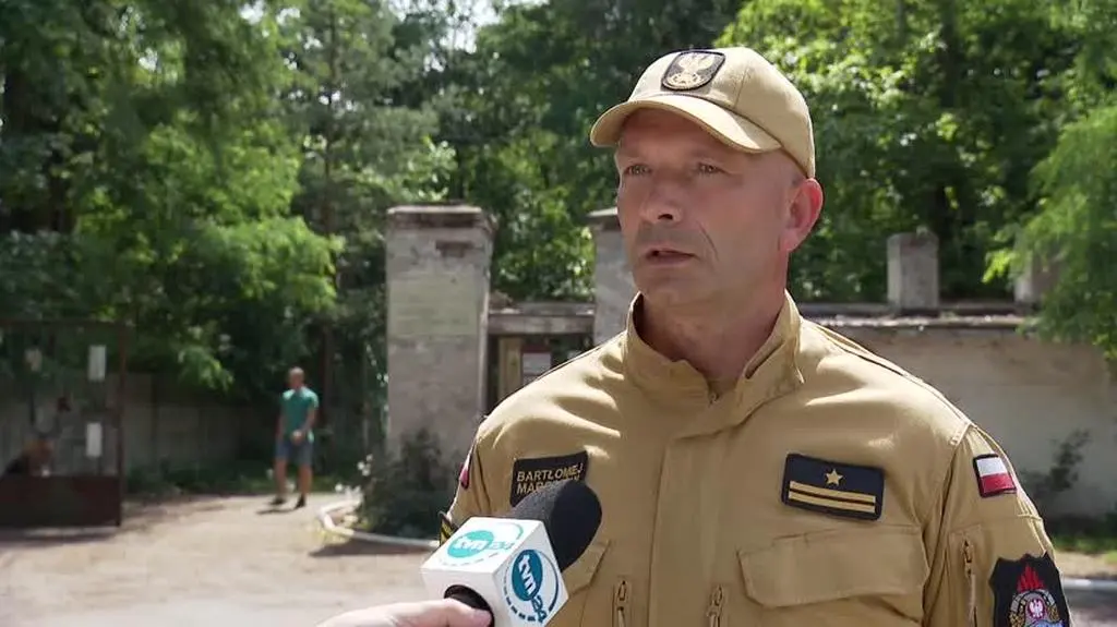 Młodszy brygadier Bartłomiej Marcinów,
Komendant Powiatowy PSP w Oławie