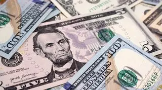 5 000 000 000 000 dolarów. Nowy rekord