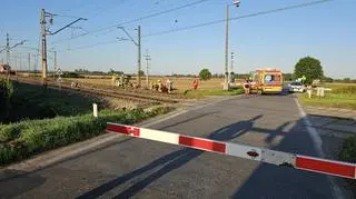 Ruch na szlaku kolejowym oraz ruch drogowy na trasie dk15 jest wstrzymany