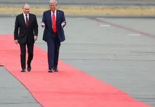 Echa szczytu na Alasce, zaproszenie do Waszyngtonu, "katastrofalny" huragan 