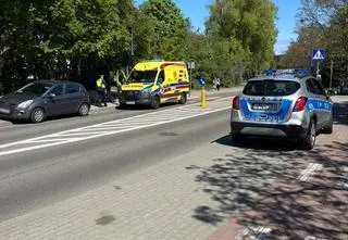 11-latka przejeżdżała przez pasy na rolkach. Została potrącona