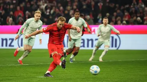 Bayern przedłużył zwycięską serię. Kane zrobił różnicę