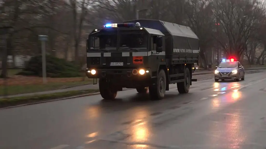 Ewakuowali mieszkańców, wywieźli niewybuch na poligon
