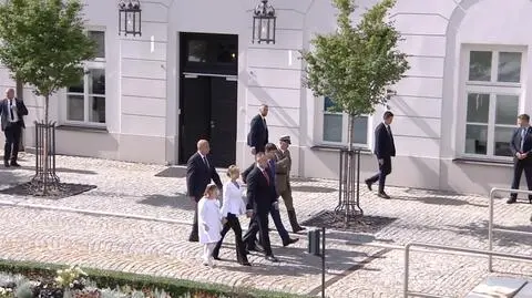 nawrocki na terenie Pałacu Prezydenckiego