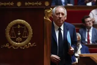 Rząd premiera Francji Francoisa Bayrou nie uzyskał wotum zaufania
