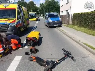 Pijany zderzył się na hulajnodze z samochodem