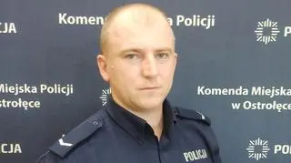 St. sierż. Krzysztof Skowroński w policji służbę pełni od pięciu lat, w większości z wydziale prewencji. Od dwóch lat jest dzielnicowym rejonu 2