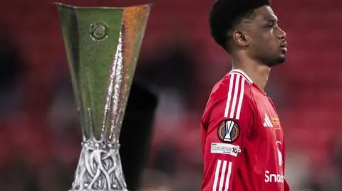 Środkowy palec w stronę kibiców. Klub broni piłkarza