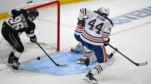 Niesamowita pogoń wicemistrzów NHL. Przegrywali już 0:4