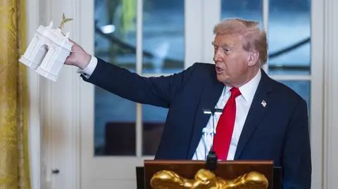 Donald Trump zaprezentował makiety łuku triumfalnego