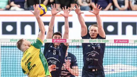 Aluron wyrwał zwycięstwo. Będzie decydujące spotkanie o finał