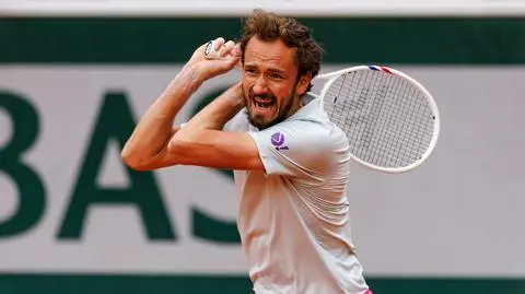 Sensacja w Roland Garros. Miedwiediew może się pakować 