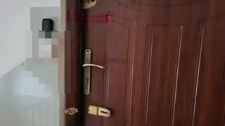 Sanok. Mieszkanie, w którym doszło do zabójstwa kobiety