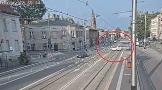 Kierujący miał dwa promile alkoholu w organizmie i jechał bez uprawnień