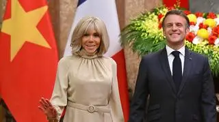 Emmanuel i Brigitte Macron podczas wizyty w Wietnamie 