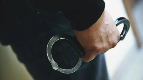 Mężczyzna skutecznie ukrywał się przed policją