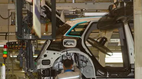 Gigant zapowiada zwolnienia. Maksymalnie 7500 osób