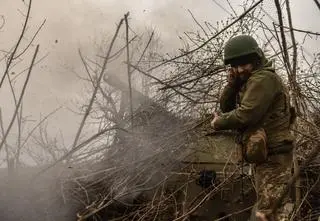 "Jeśli nie poprzez negocjacje, to środkami militarnymi". Doradca Putina o spornym terytorium