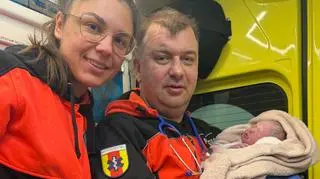 Natalia Stępień, Rafał Stasiak i nowo narodzona dziewczynka