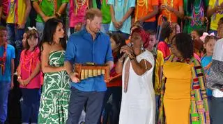 Książę Harry i księżna Meghan odbierają nagrodę podczas festiwalu muzycznego w Cali