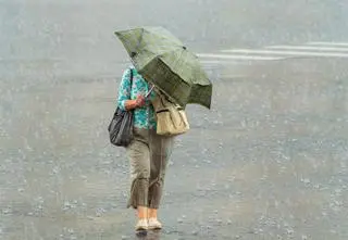 Niż za niżem. Nadchodzą kolejne intensywne opady