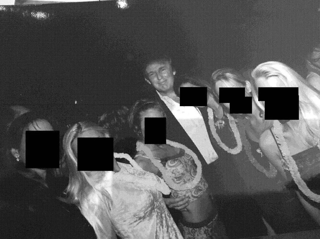 Donald Trump i młode kobiety