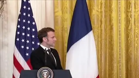 Macron Trump 1
