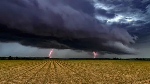 Burze z gradem. Prognozy IMGW na najbliższe dni są niepokojące
