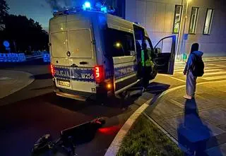 Nastolatek na hulajnodze elektrycznej uciekał policjantom. Mogła jechać nawet 90 km/h