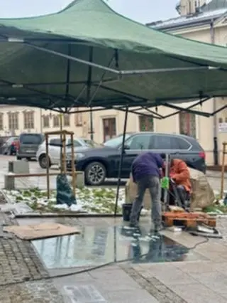 Trwa zabezpieczanie instalacji