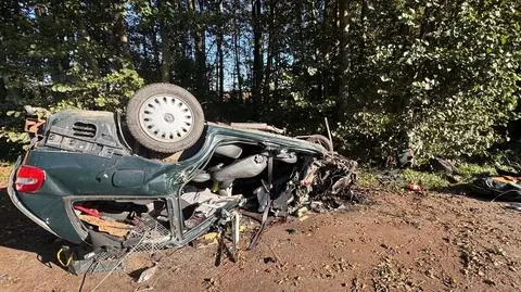 Auto dachowało 