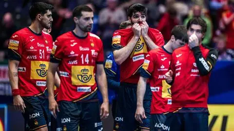 Dzień mundialowych sensacji. Giganci bez szans na ćwierćfinał