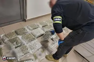 Policjanci przejęli narkotyki warte ponad dwa miliony złotych