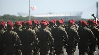 Na ziemi, na morzu i w powietrzu. Zobacz na żywo