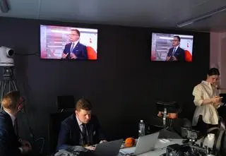 "Debaty są coraz dziwniejsze". Kandydaci komentują 