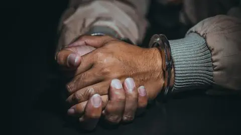 157 wywiadów z gangsterami. "Nie ma już pani dosyć?"