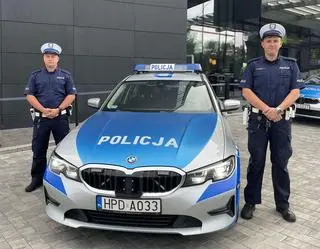Eskortę zapewnili posterunkowi Paweł Pociask i Paweł Plichta