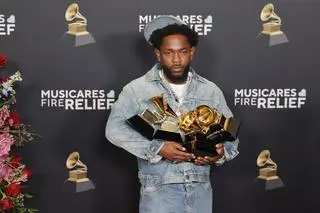 Kendrick Lamar na rozdaniu Grammy 2025