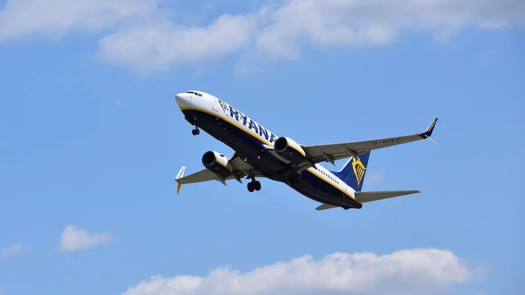 Samolot linii Ryanair (zdjęcie ilustracyjne)