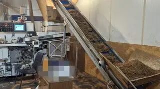 Służby zlikwidowały nielegalne wytwórnie wyrobów tytoniowych