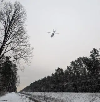 W akcji uczestniczył śmigłowiec