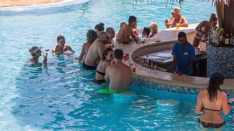 Turyści na Zanzibarze