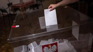 "Fundamentalna sprawa" vs "głęboka defensywa". Co dalej z liczeniem głosów?
