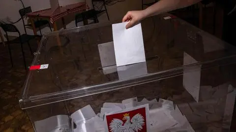 Oddawanie głosu w wyborach (zdjęcie ilustracyjne)