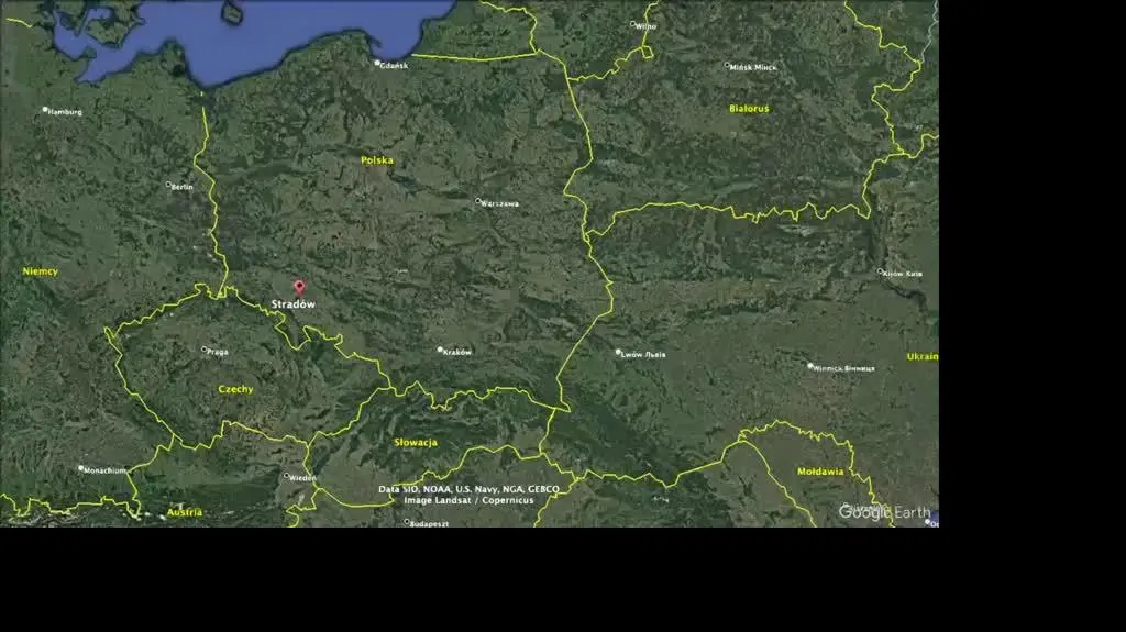 Stradów