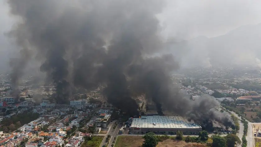 El Mencho nie żyje. Przywódca kartelu zabity w operacji służb. Chaos w Meksyku     Kép