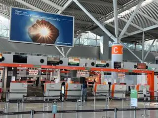 Na polskich lotniskach jeszcze nie ma nowoczesnych skanerów